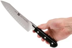 Zwilling Pro Cuchillo Santoku Con Borde Granton, 38418-181-0 14 Zwilling Pro Cuchillo Santoku Con Borde Granton, 38418-181-0 -Cuchillo De Cocina ZW38418 181 0 06 zwilling pro zw38418 181 0 06